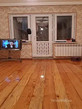 Satılır 2 otaqlı köhnə tikili 45 m² — Sumqayıt, 5-ci mikrorayon 2 otaq 45.00 m²