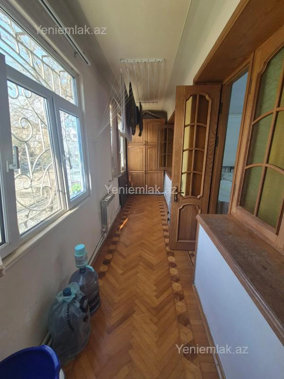 Satılır 4 otaqlı köhnə tikili 110 m²