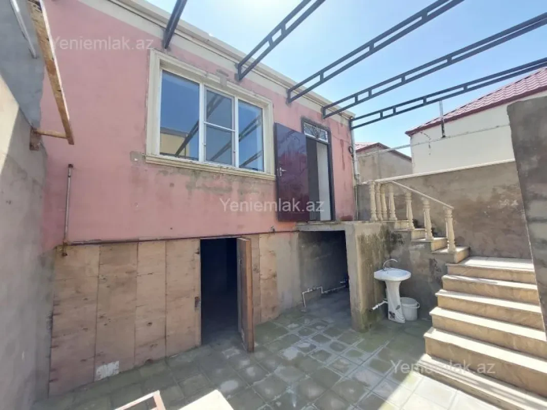 Satılır 3 otaqlı həyət evi 80 m²