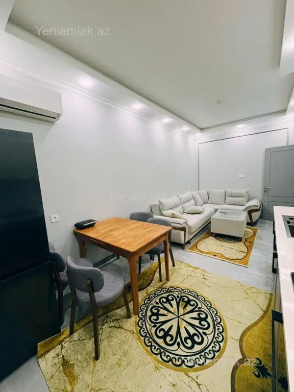 Satılır 2 otaqlı yeni tikili 61 m²