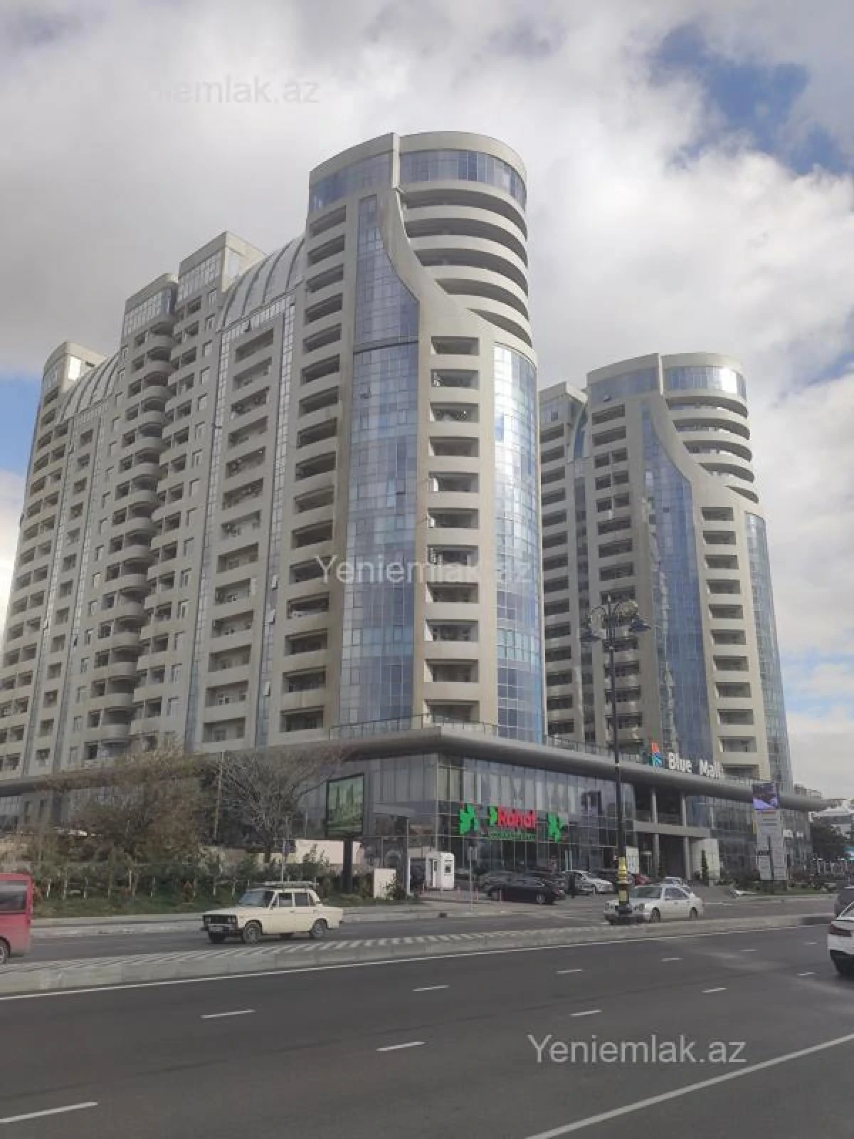 Satılır 1 otaqlı yeni tikili 79 m²