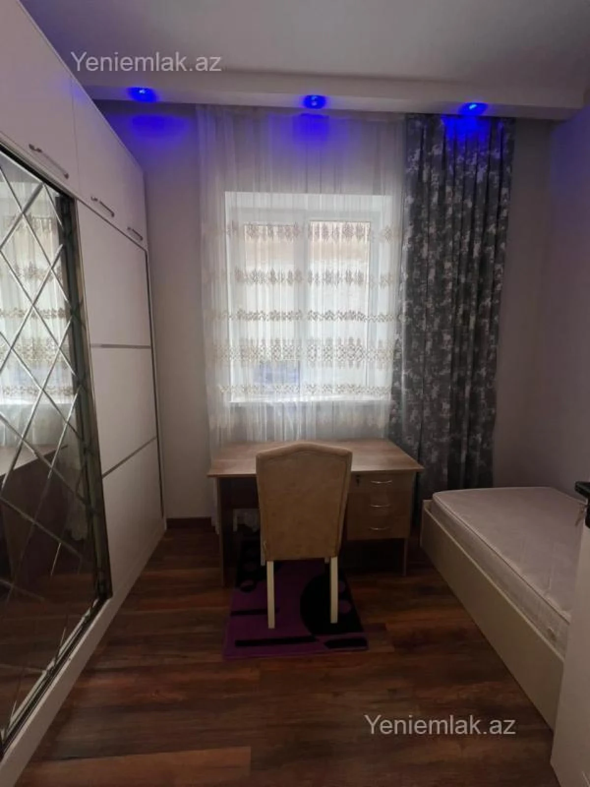 Satılır 4 otaqlı həyət evi 90 m²
