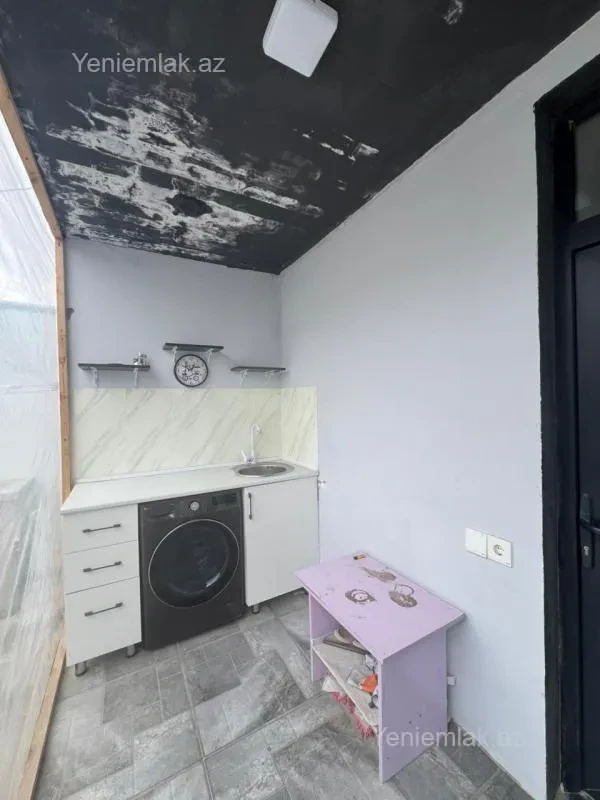 Satılır 4 otaqlı həyət evi 90 m²