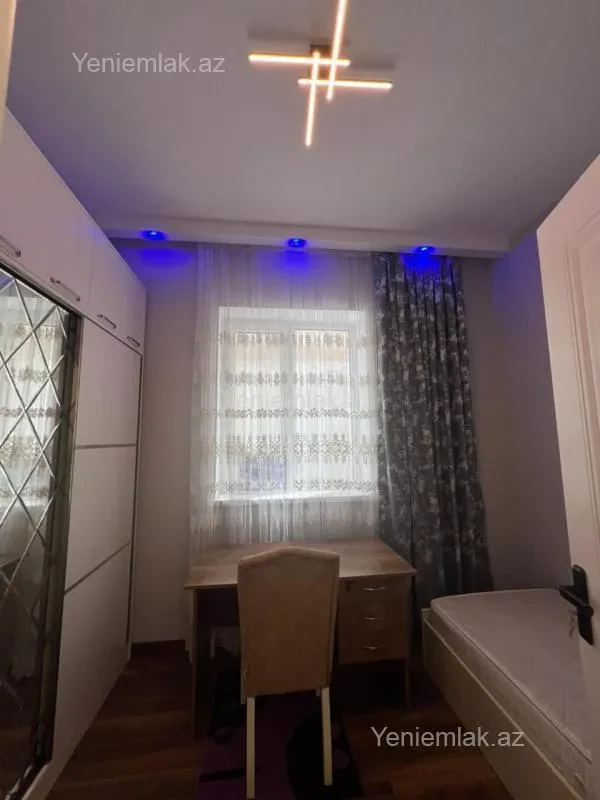 Satılır 4 otaqlı həyət evi 90 m²