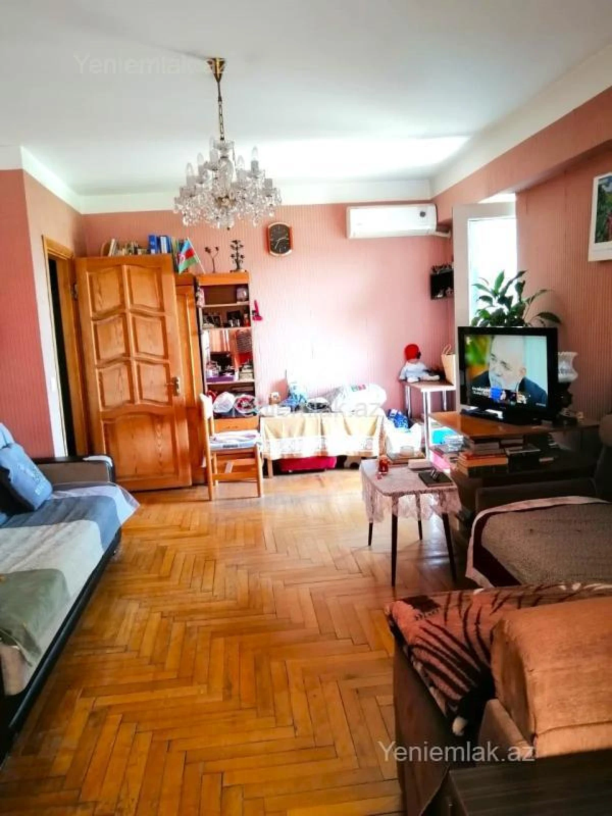 Satılır 3 otaqlı köhnə tikili 90 m²