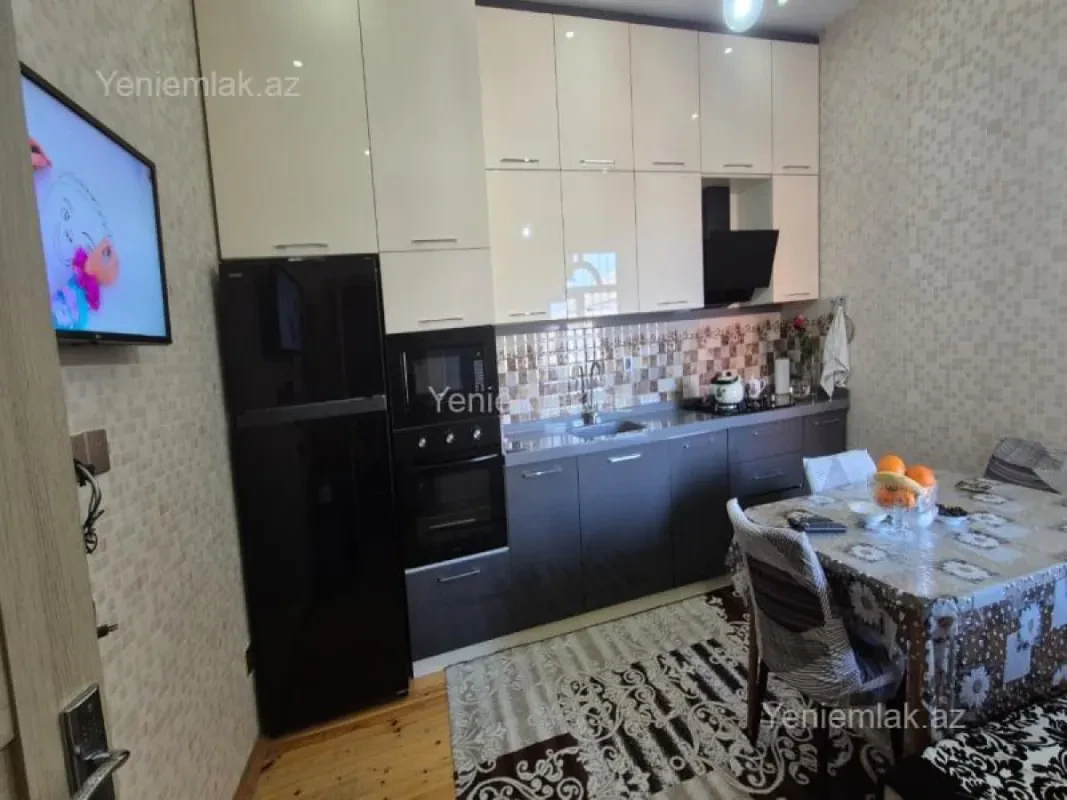 Satılır 4 otaqlı həyət evi 146 m²