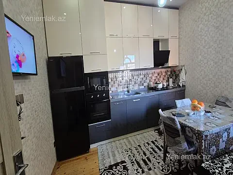 Satılır 4 otaqlı həyət evi 146 m²