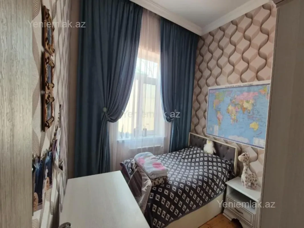 Satılır 4 otaqlı həyət evi 146 m²