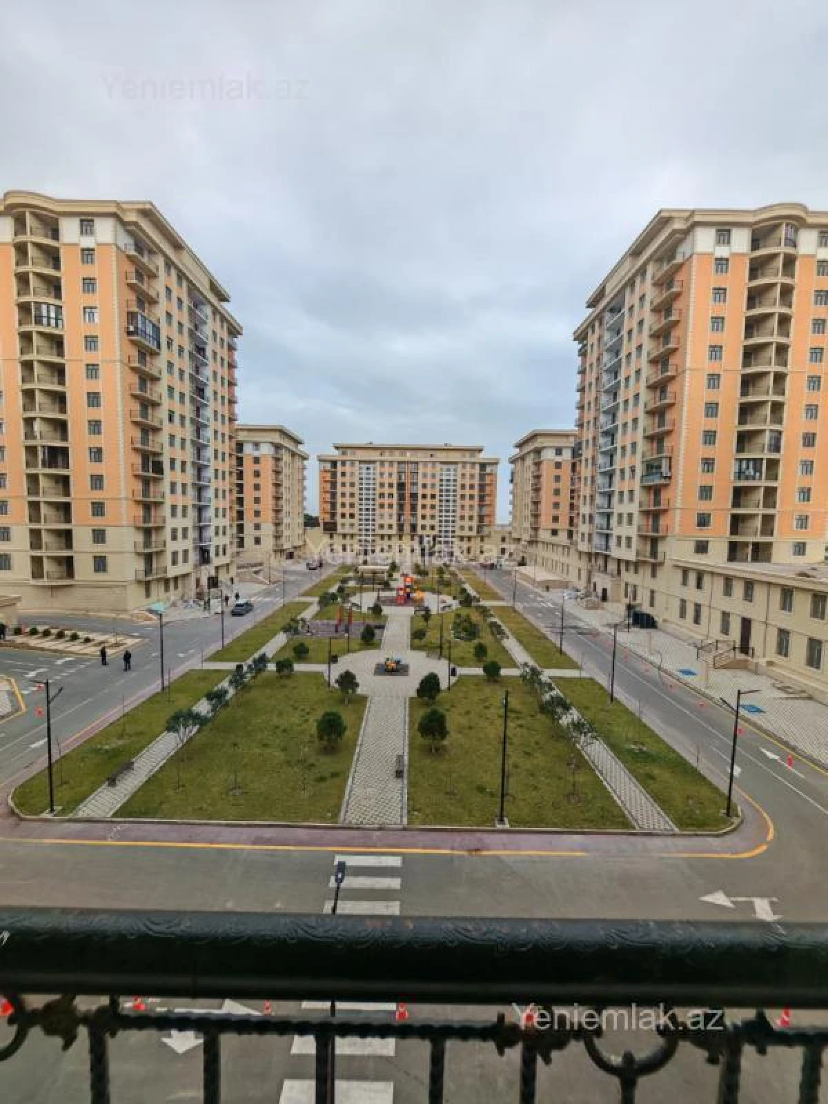 Satılır 3 otaqlı yeni tikili 88 m²