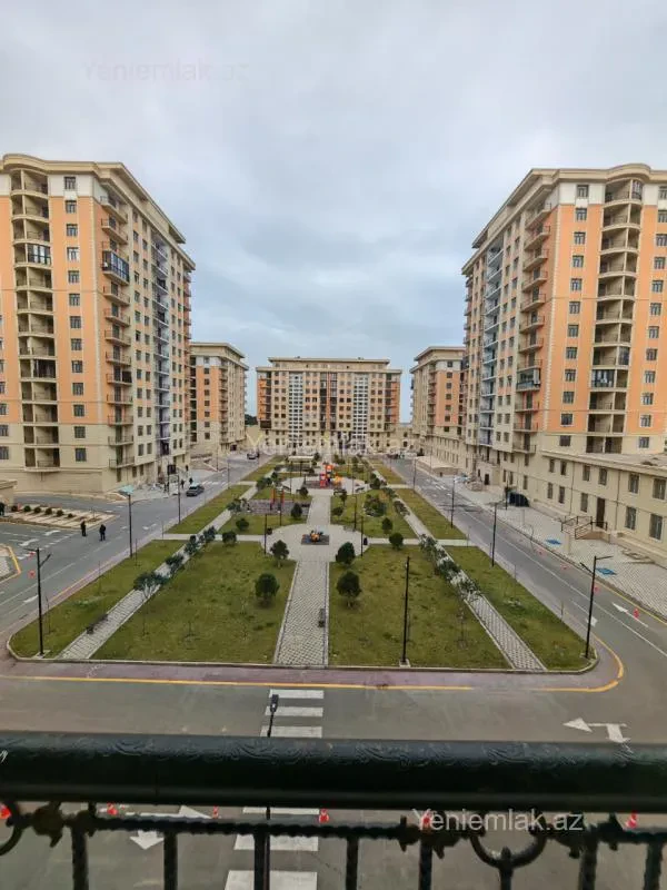 Satılır 3 otaqlı yeni tikili 88 m²