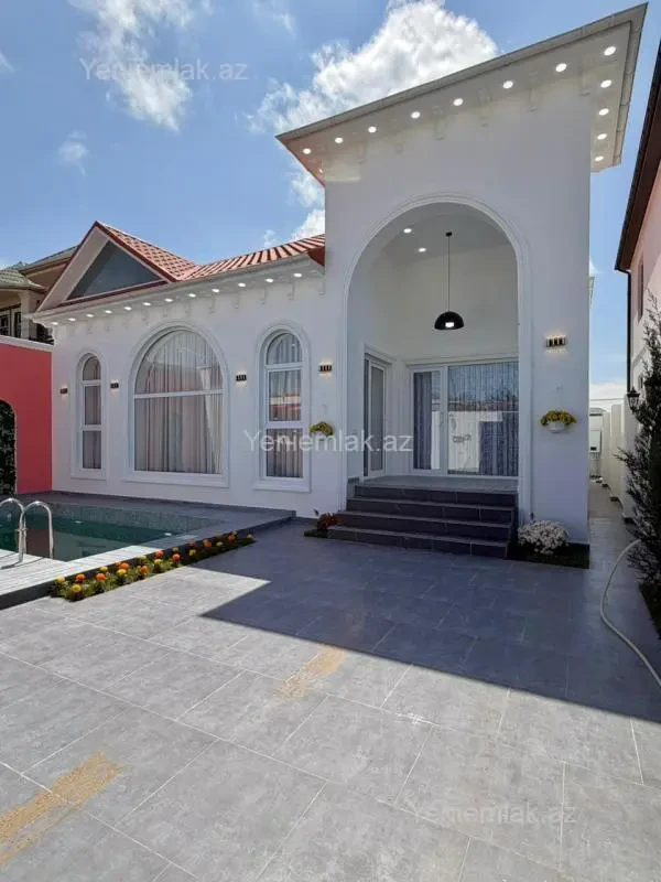 Satılır 4 otaqlı həyət evi 150 m²
