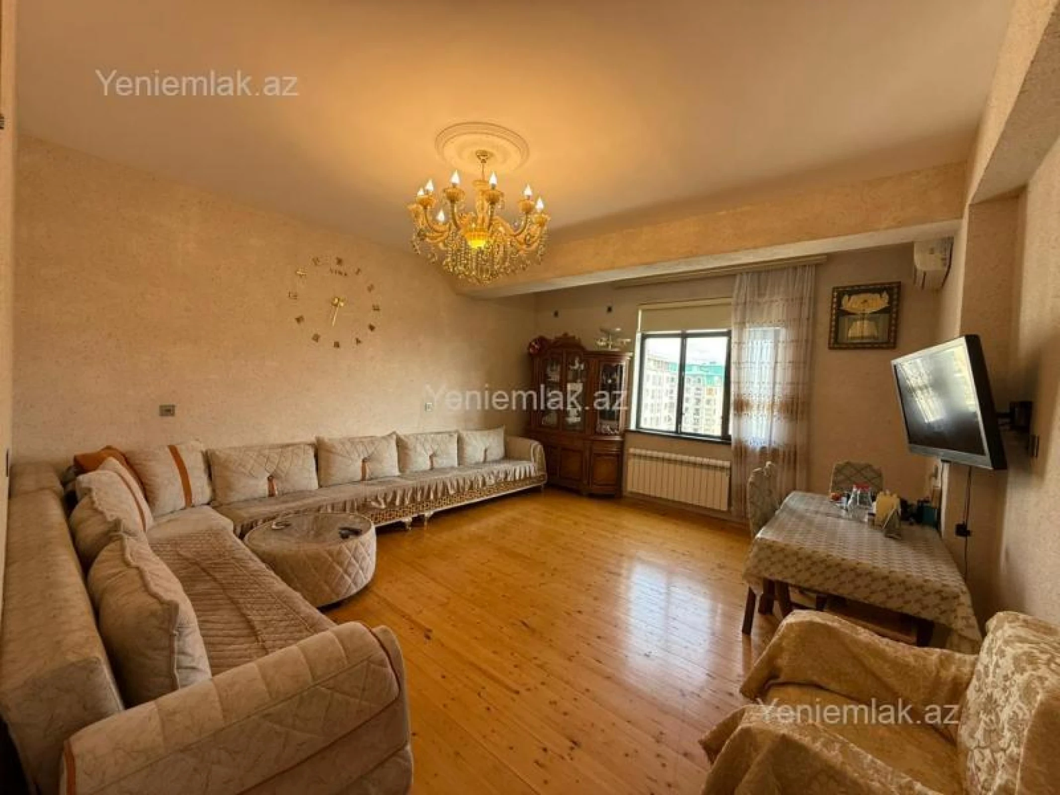 Satılır 3 otaqlı yeni tikili 125 m²