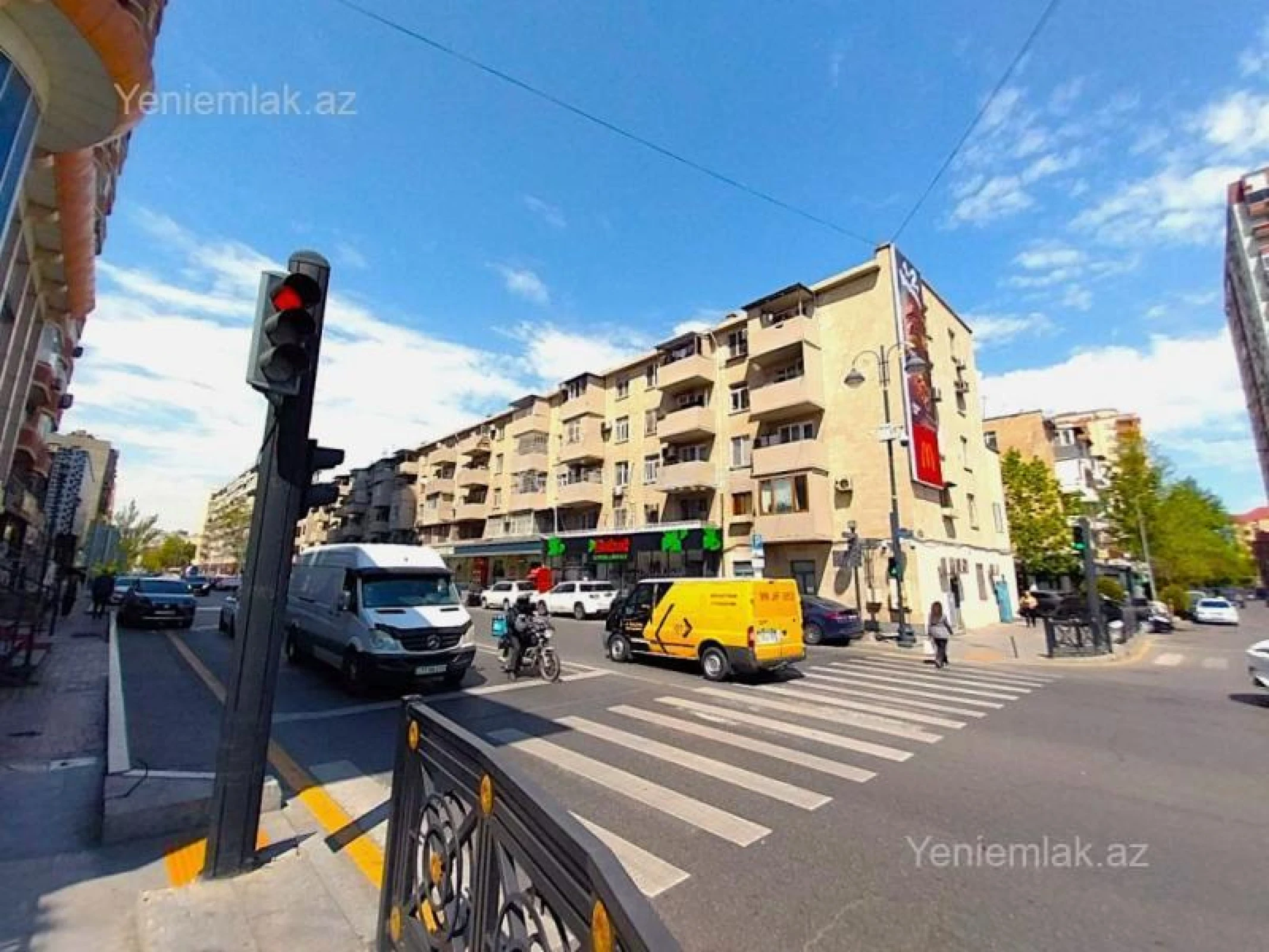 Satılır 2 otaqlı köhnə tikili 60 m²