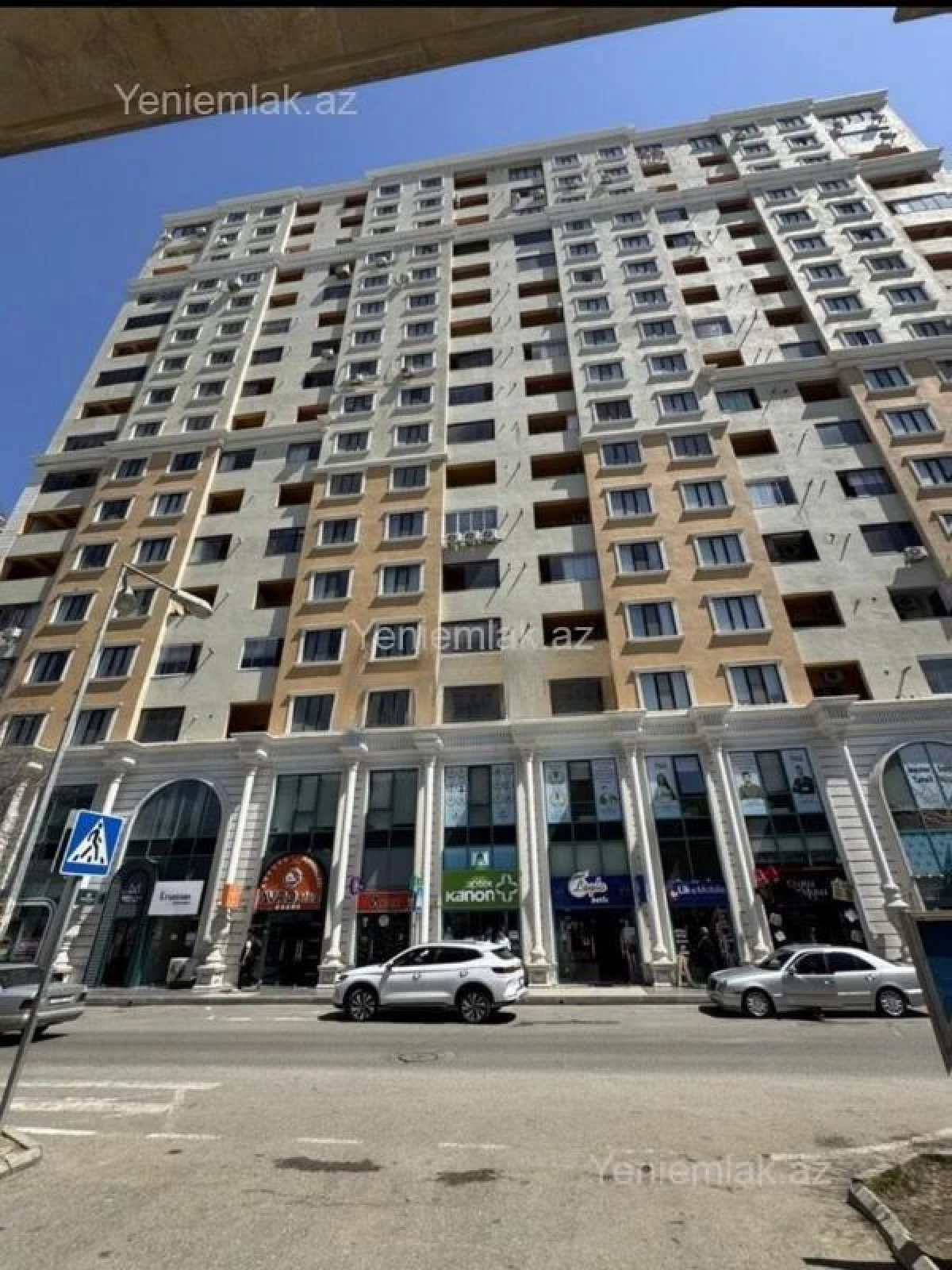 Satılır 3 otaqlı yeni tikili 122 m²
