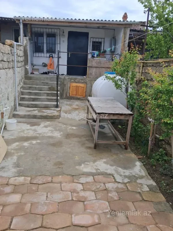 Satılır 3 otaqlı həyət evi 55 m²