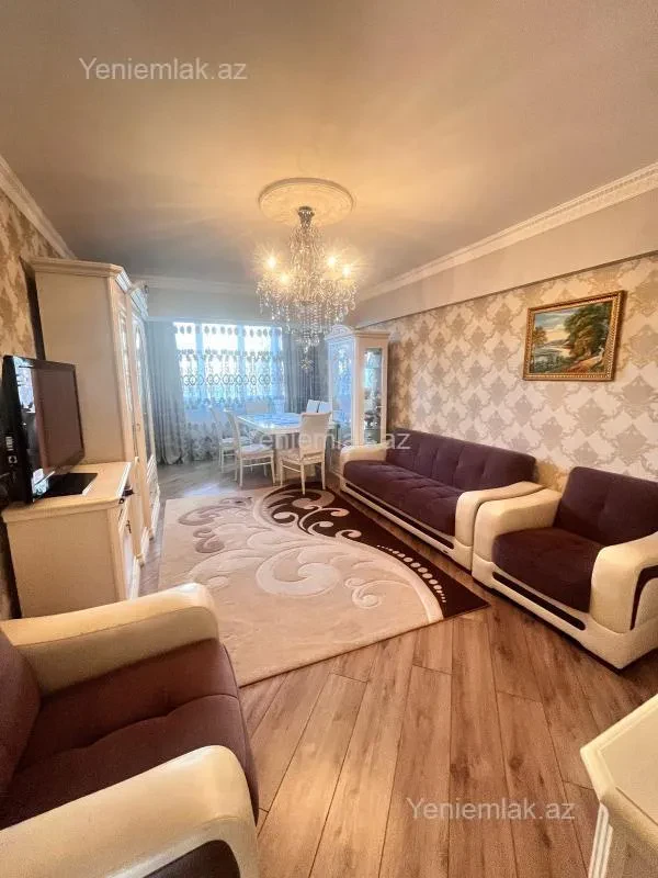 Satılır 3 otaqlı köhnə tikili 86 m²
