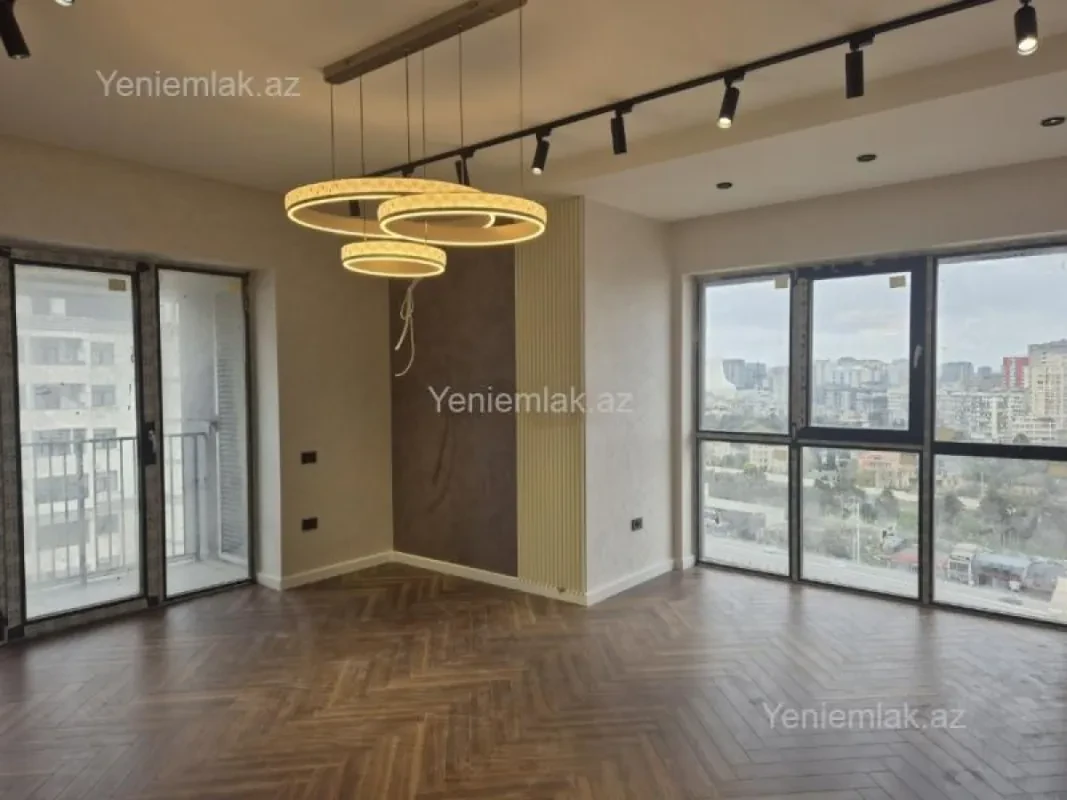 Satılır 3 otaqlı yeni tikili 113 m²
