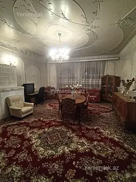 Satılır 5 otaqlı həyət evi 500 m²