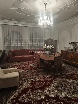 Satılır 5 otaqlı həyət evi 500 m²