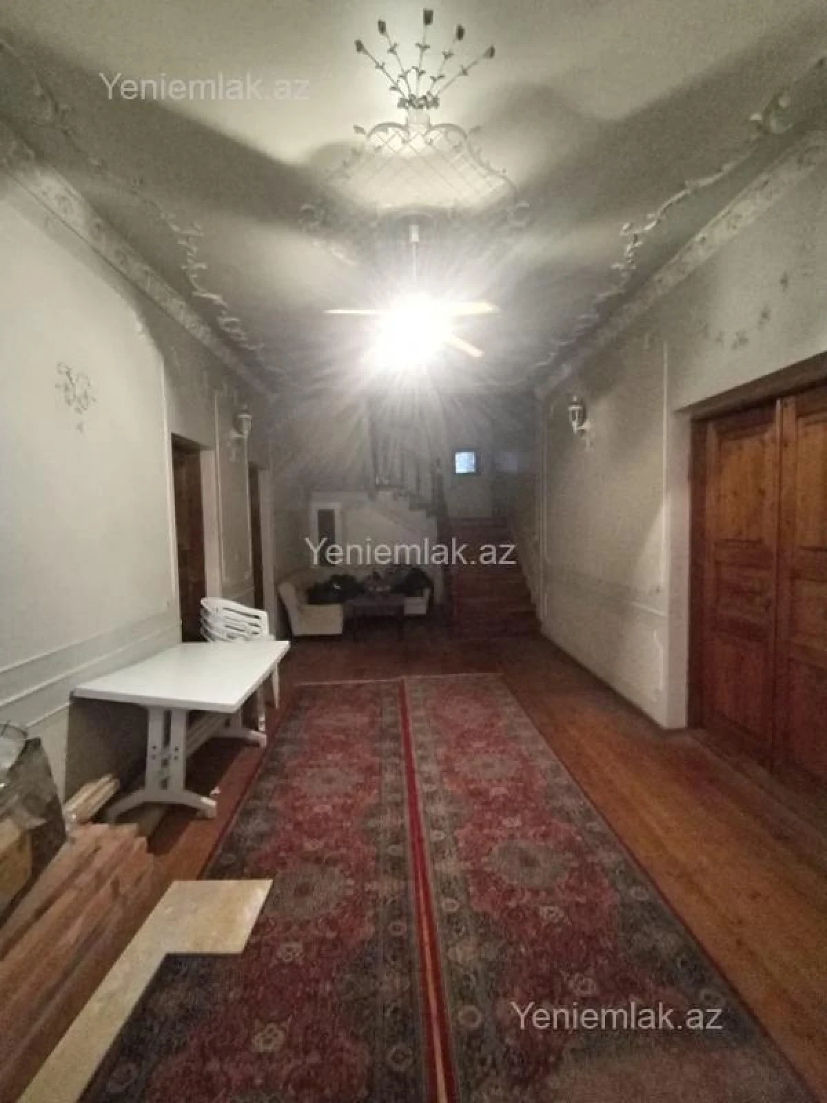Satılır 5 otaqlı həyət evi 500 m²