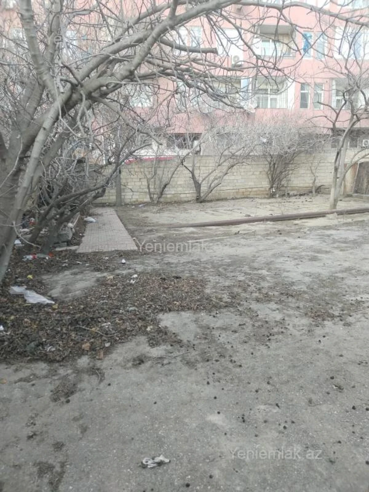 Satılır 5 otaqlı həyət evi 500 m²