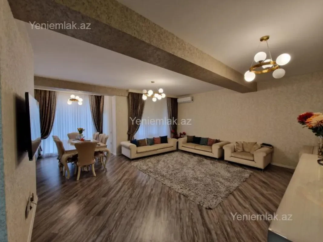 Satılır 4 otaqlı yeni tikili 228 m²