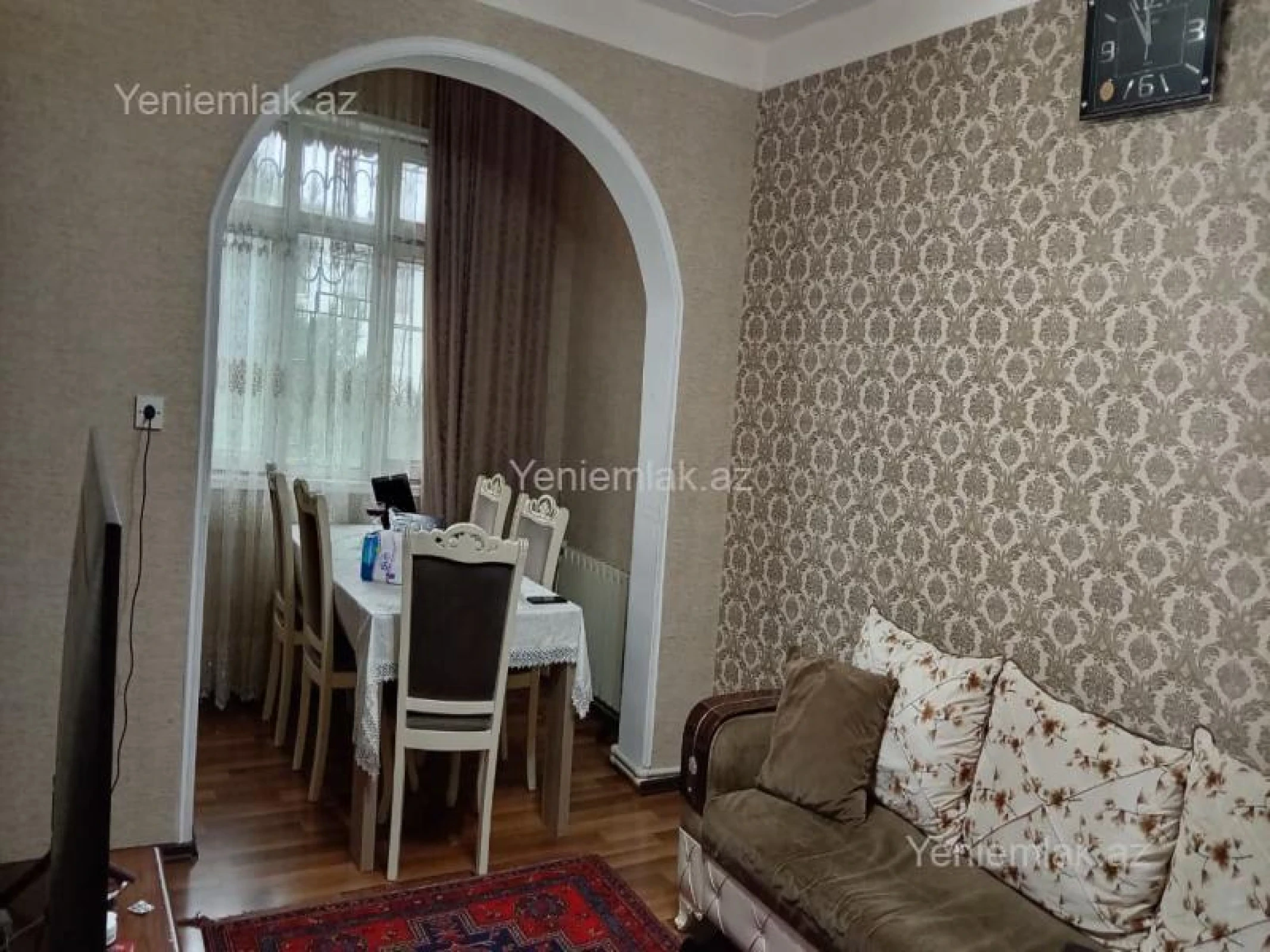Satılır 3 otaqlı köhnə tikili 75 m²