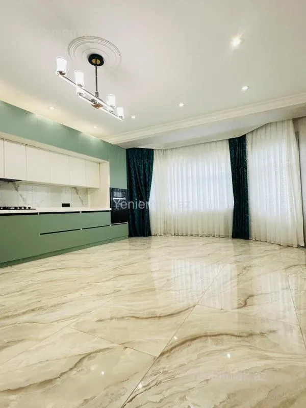 Satılır 3 otaqlı yeni tikili 145 m²