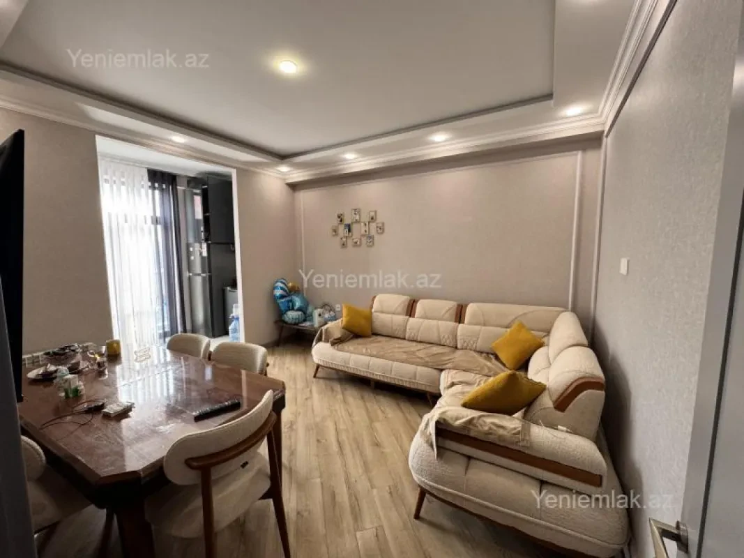 Satılır 2 otaqlı yeni tikili 64 m²