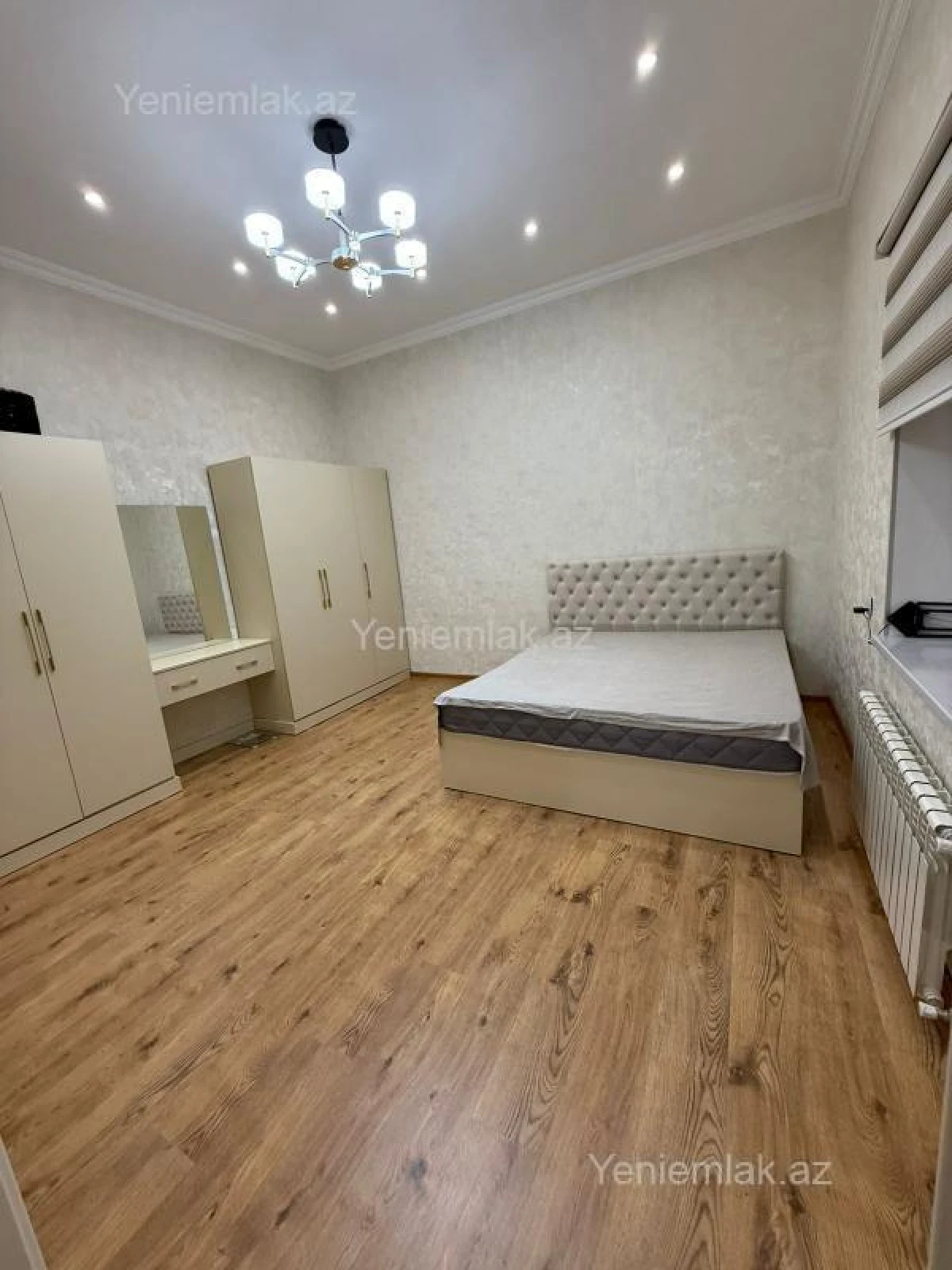 Satılır 2 otaqlı köhnə tikili 50 m²