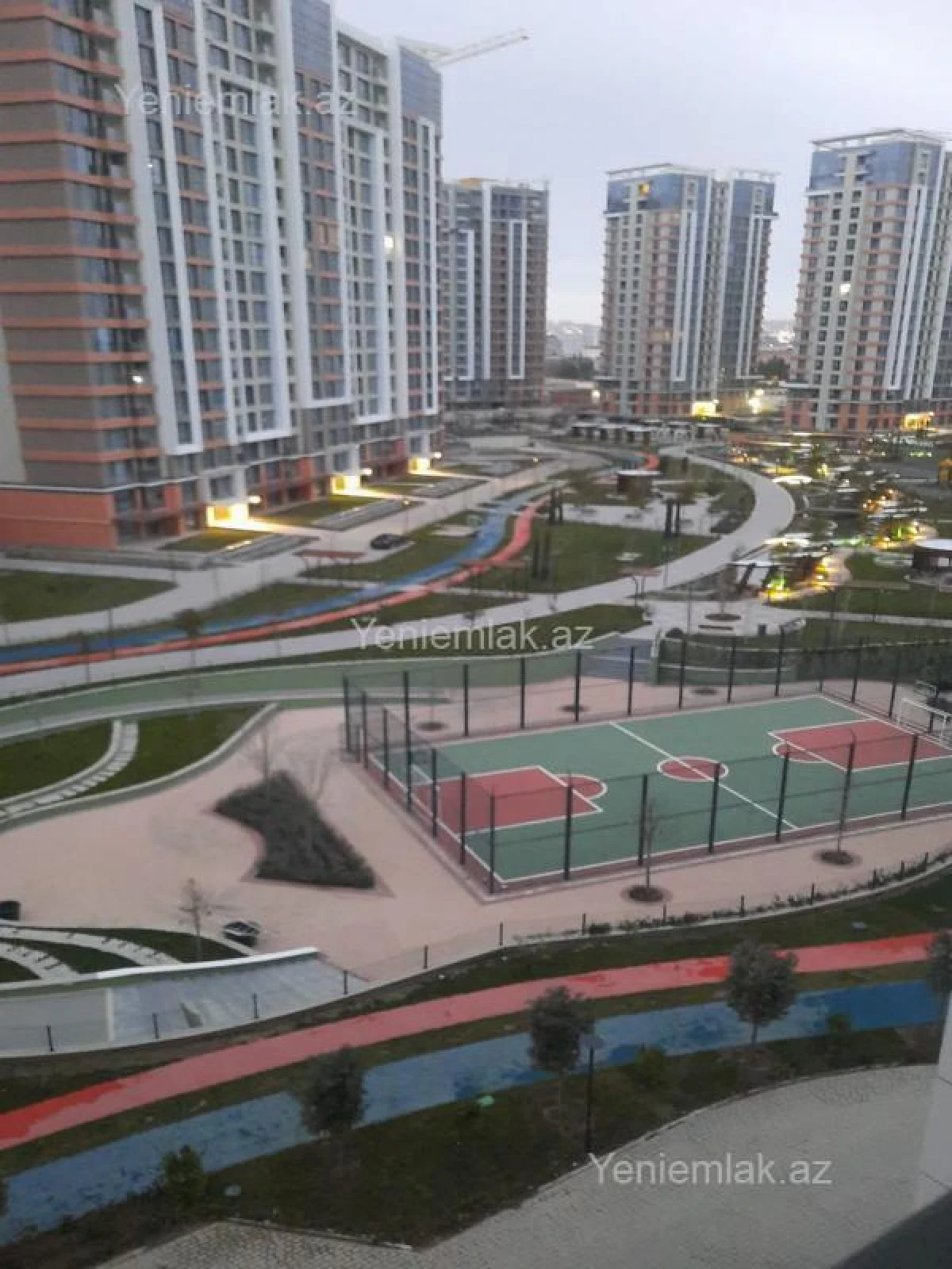 Satılır 3 otaqlı yeni tikili 84 m²