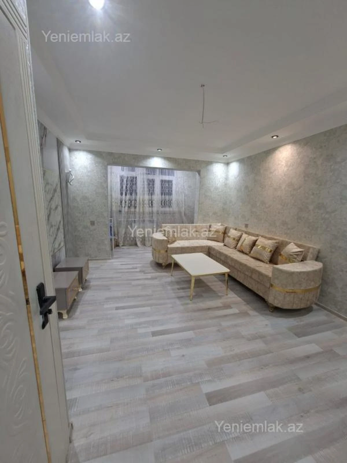 Satılır 2 otaqlı köhnə tikili 44.5 m²