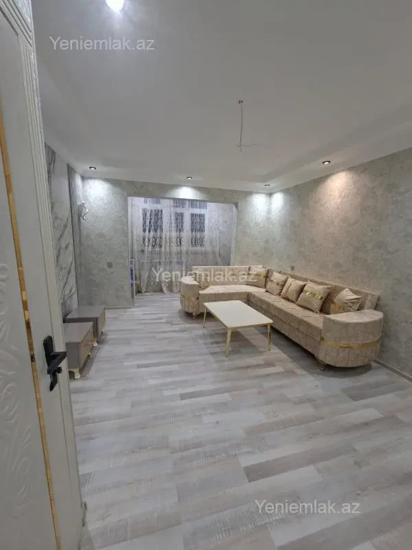 Satılır 2 otaqlı köhnə tikili 44.5 m²