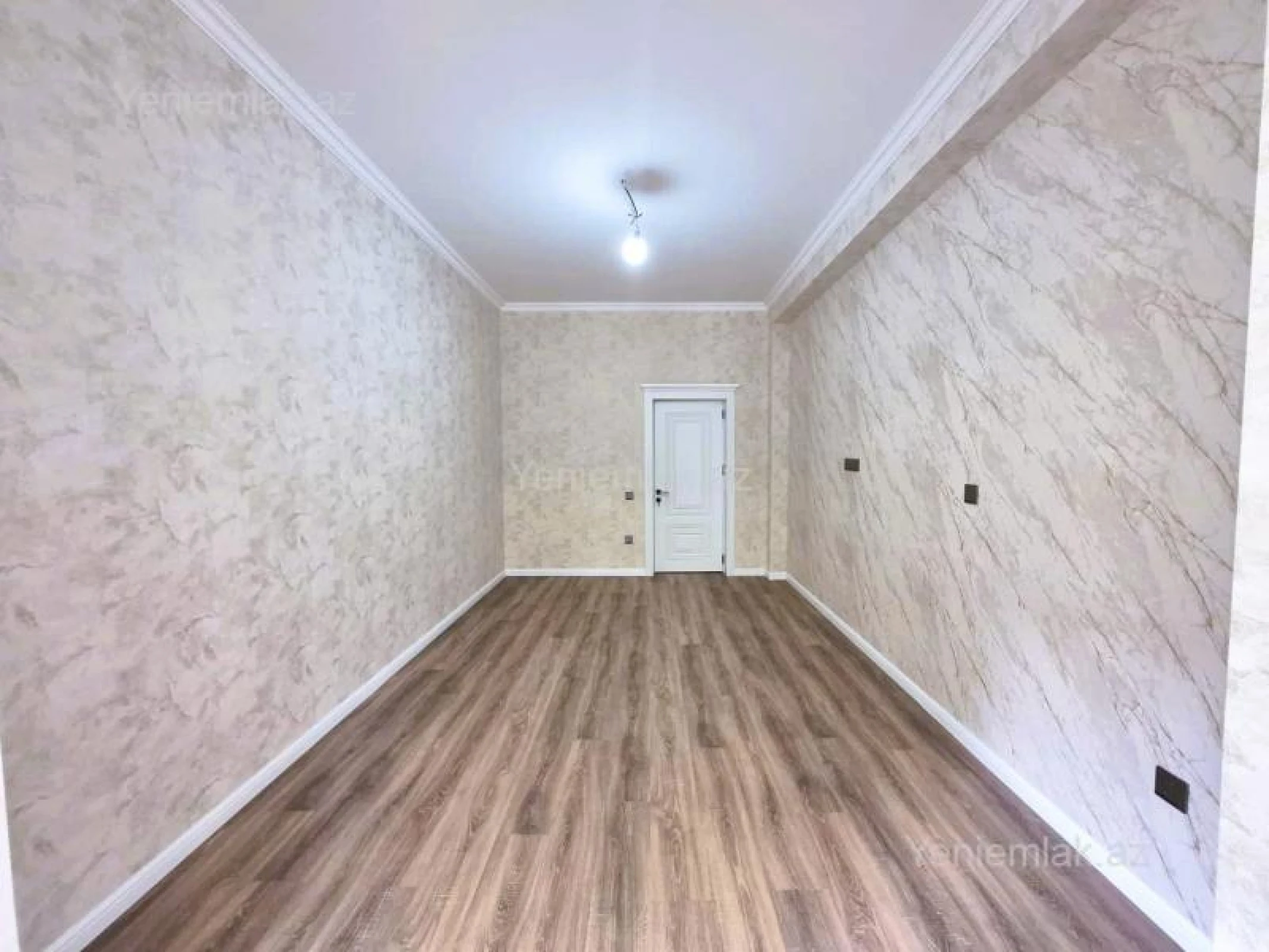Satılır 2 otaqlı yeni tikili 83 m²
