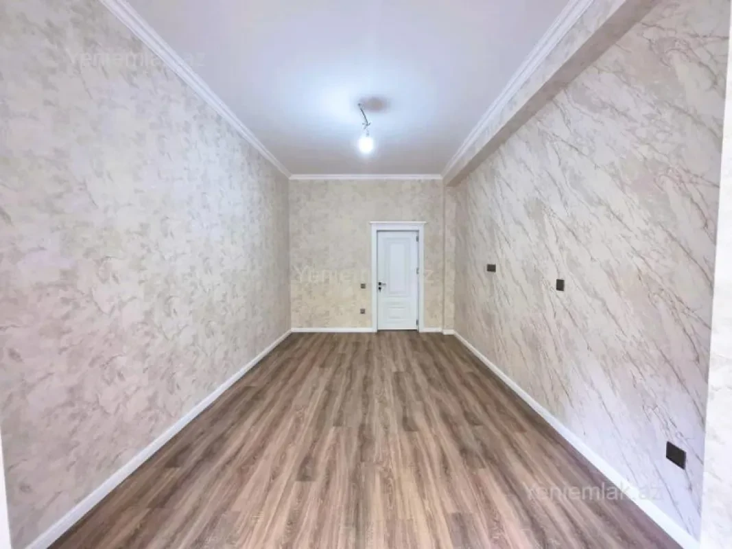Satılır 2 otaqlı yeni tikili 83 m²