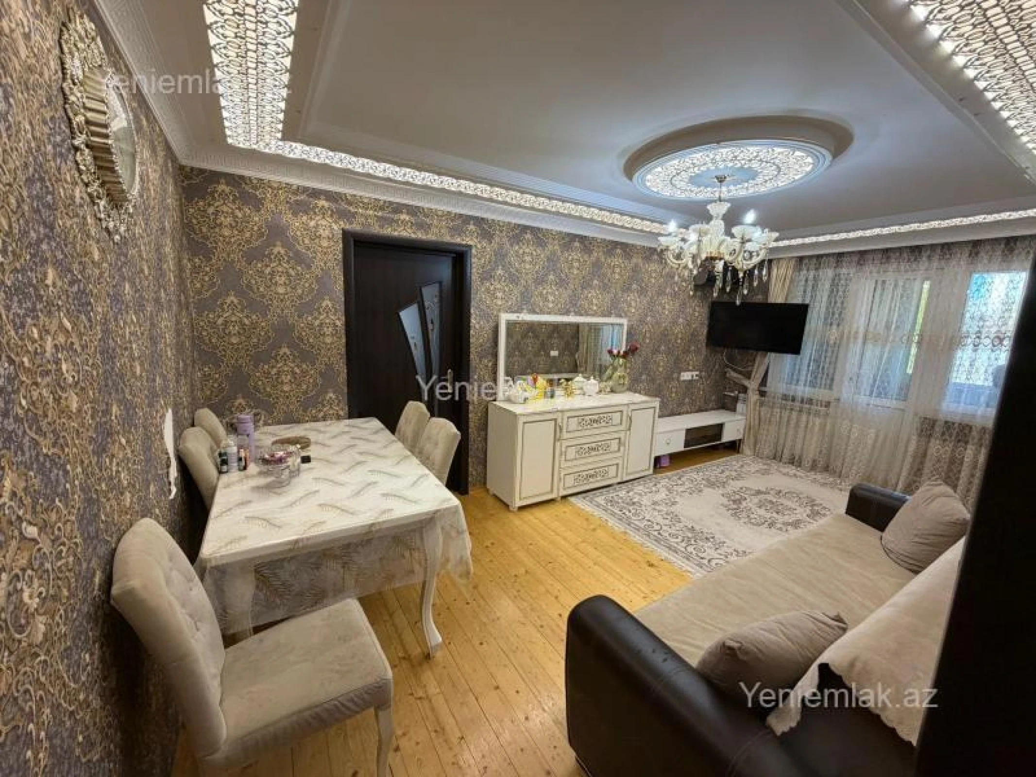 Satılır 3 otaqlı köhnə tikili 60 m²
