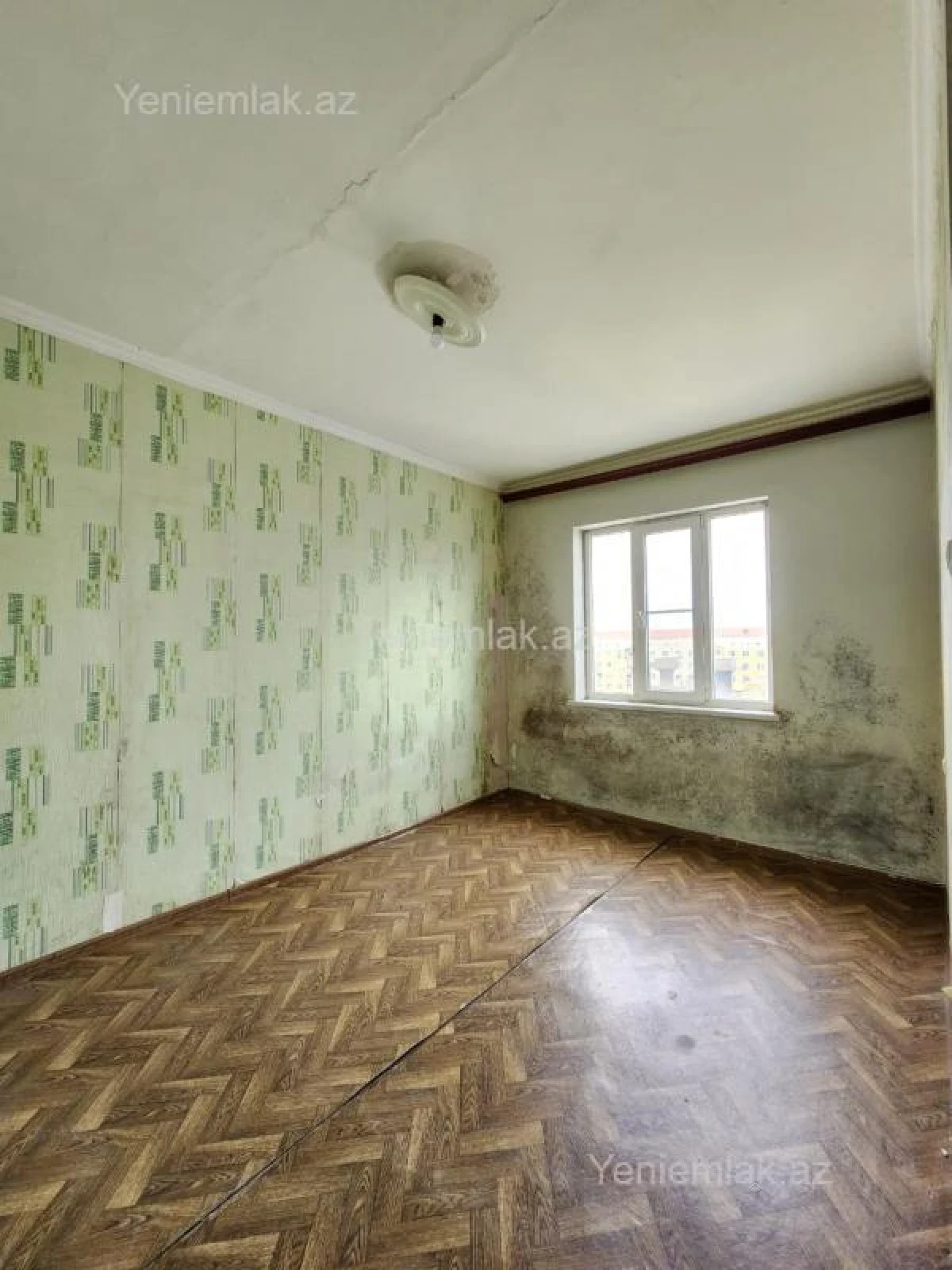 Satılır 3 otaqlı köhnə tikili 70 m²