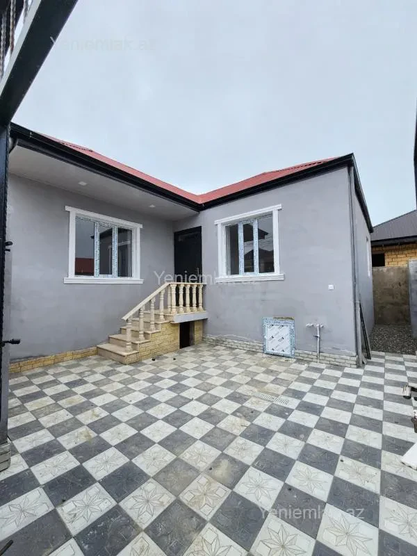 Satılır 3 otaqlı həyət evi 110 m²