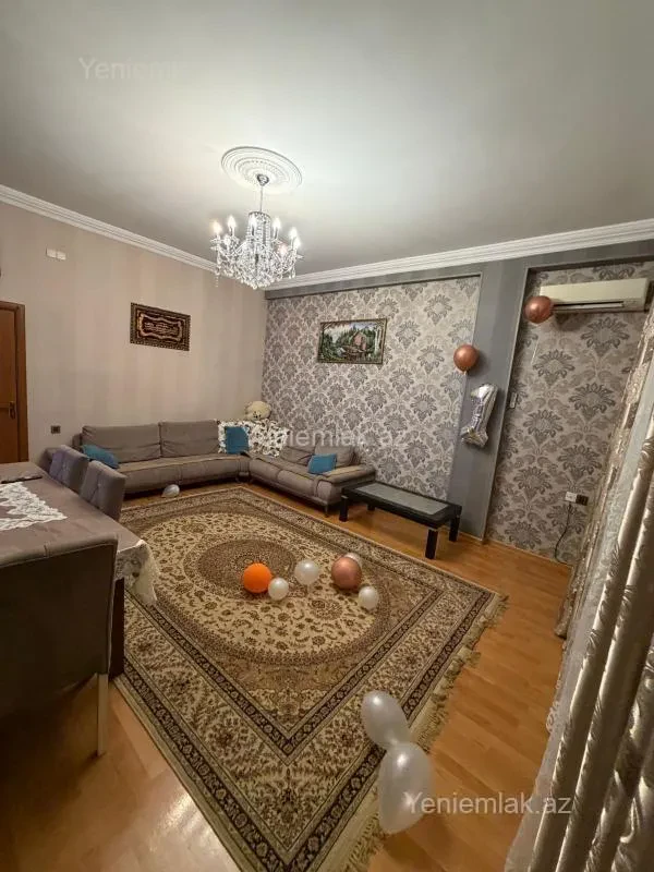 Satılır 3 otaqlı yeni tikili 90 m²
