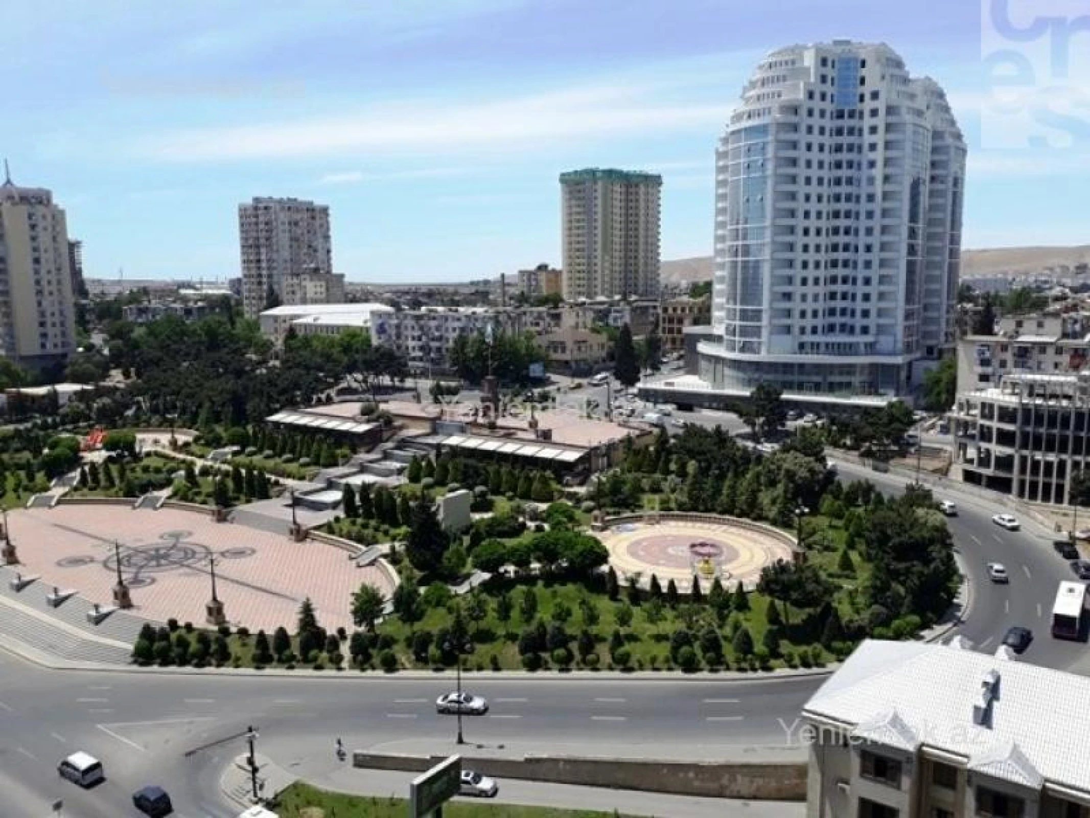 Satılır 3 otaqlı köhnə tikili 75 m²