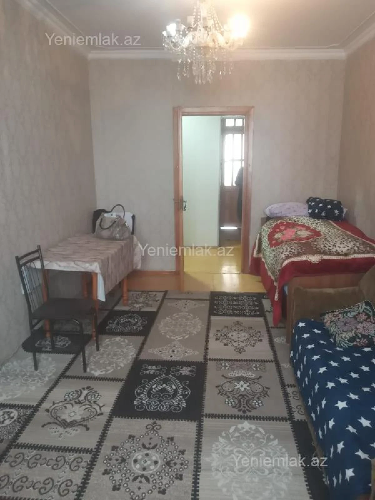 Satılır 4 otaqlı köhnə tikili 90 m²