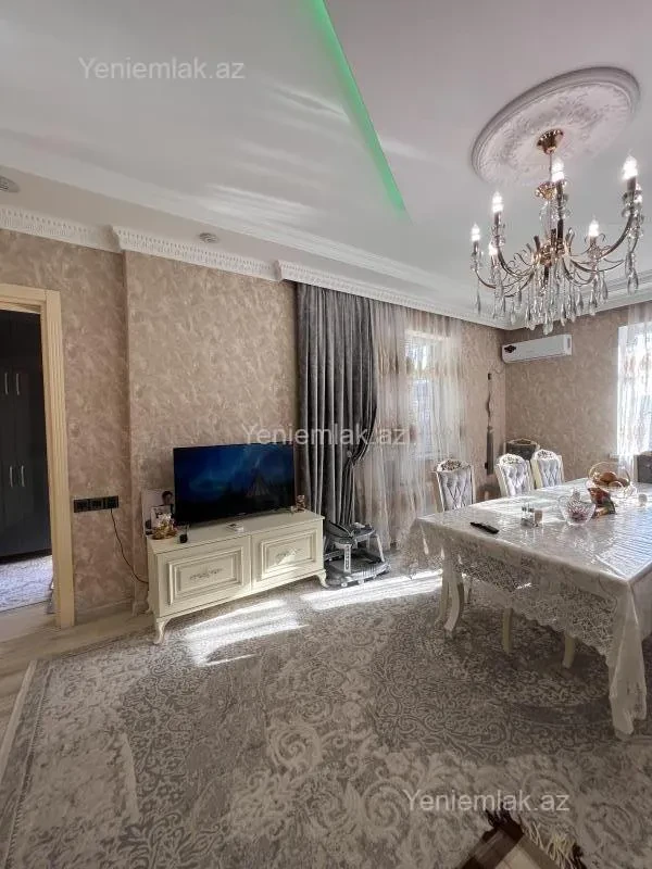 Satılır 4 otaqlı həyət evi 120 m²