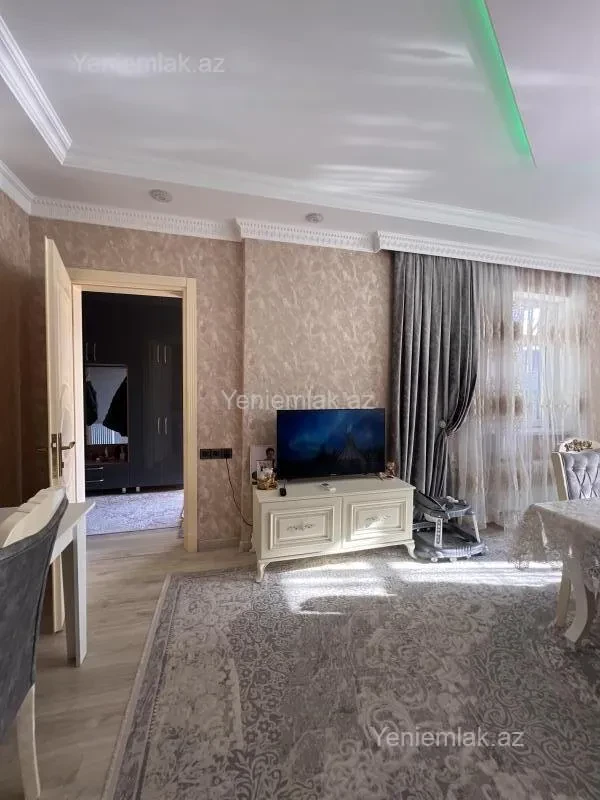 Satılır 4 otaqlı həyət evi 120 m²