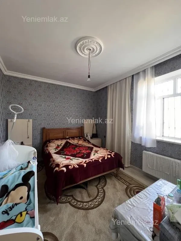 Satılır 4 otaqlı həyət evi 120 m²