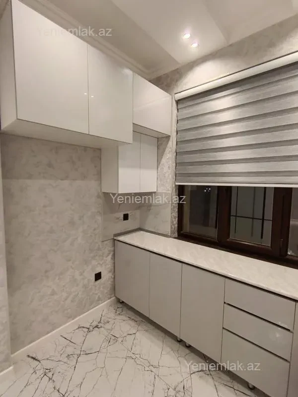 Satılır 2 otaqlı yeni tikili 50 m²