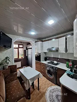 Satılır 5 otaqlı köhnə tikili 115 m² — Sumqayıt, 2-ci mikrorayon 5 otaq 115.00 m²