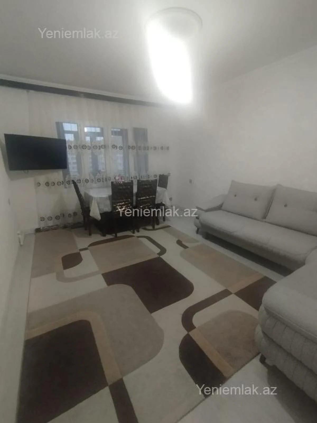 Satılır 3 otaqlı köhnə tikili 74 m²