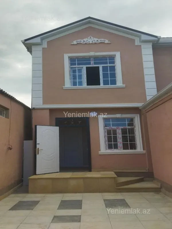 Satılır 3 otaqlı həyət evi 120 m²
