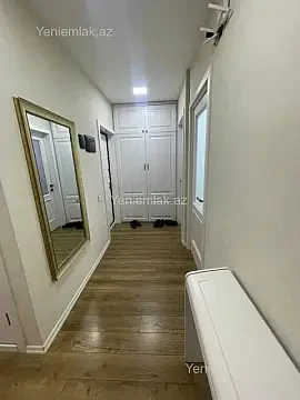 Satılır 4 otaqlı köhnə tikili 100 m² — Sumqayıt, 9-cu mikrorayon 4 otaq 100.00 m²
