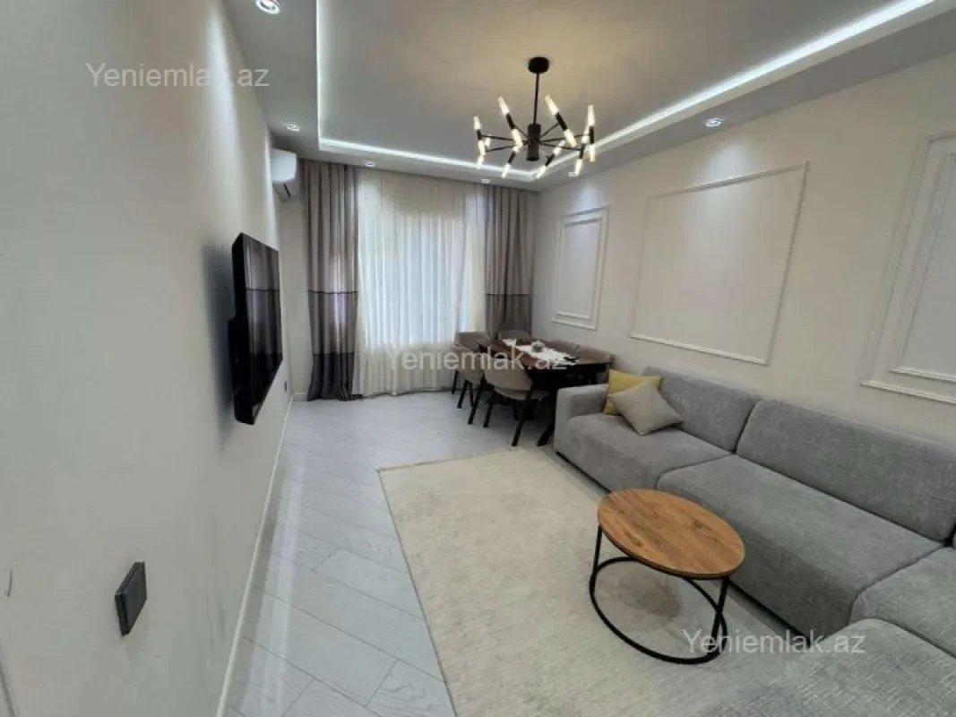 Satılır 2 otaqlı köhnə tikili 70 m²